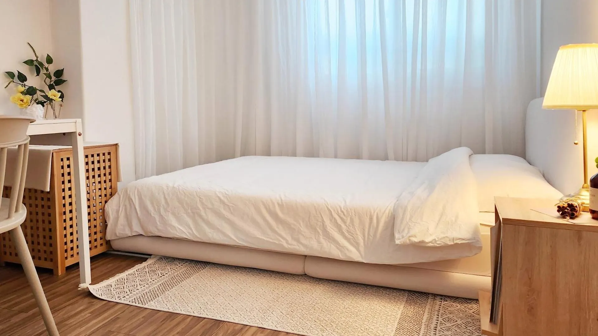 Stay Cozy Gangnam Style Trip, 3Min To Subway, Calm & Chic Home Séoul